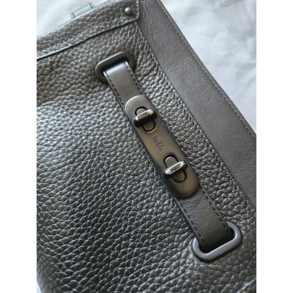 Coach Swagger Matte Black Pebble Leather Wristlet Crossbody Handbag Purse